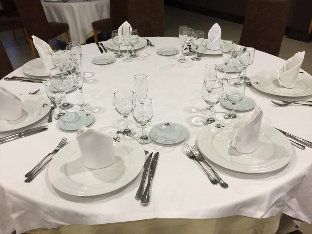 Hostal - Restaurante Asador Esperanza Huesca Værelse billede