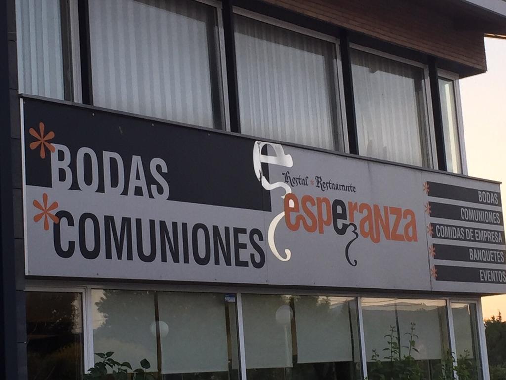 Hostal - Restaurante Asador Esperanza Huesca Værelse billede