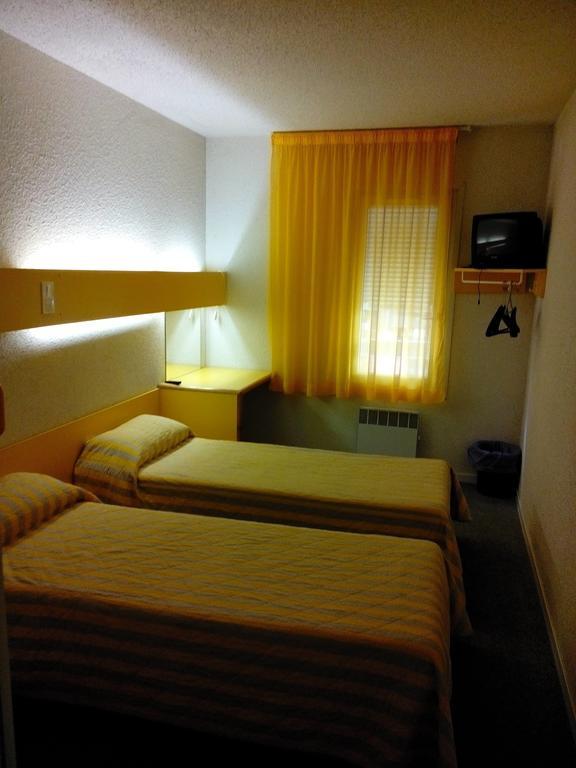 Hostal - Restaurante Asador Esperanza Huesca Værelse billede